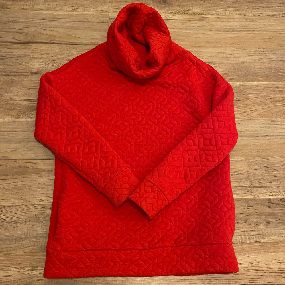 Gap Fit Sport Quilted Sweater